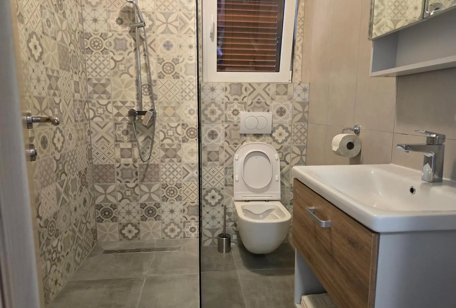 Apartment Gina Zaton  Zaton (Zadar)